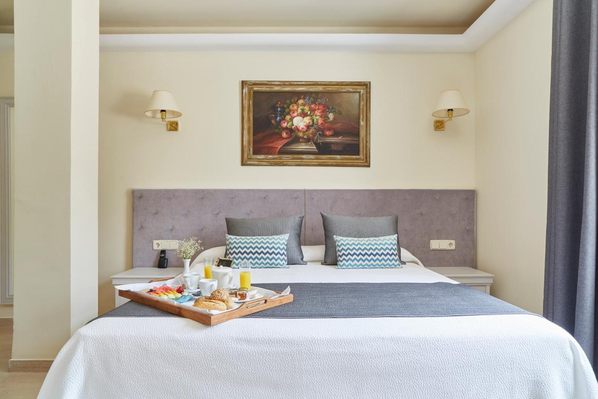 Grand Hotel Palladium Santa Eulalia del Río Santa Eulária des Riu Exterior foto