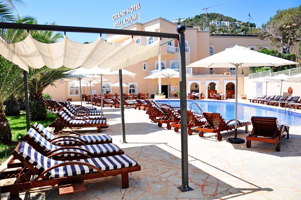 Grand Hotel Palladium Santa Eulalia del Río Santa Eulária des Riu Exterior foto